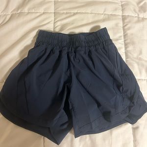 Lululemon Track Mid-Rise Lined Short 5” BRAND NEW W/O TAGS